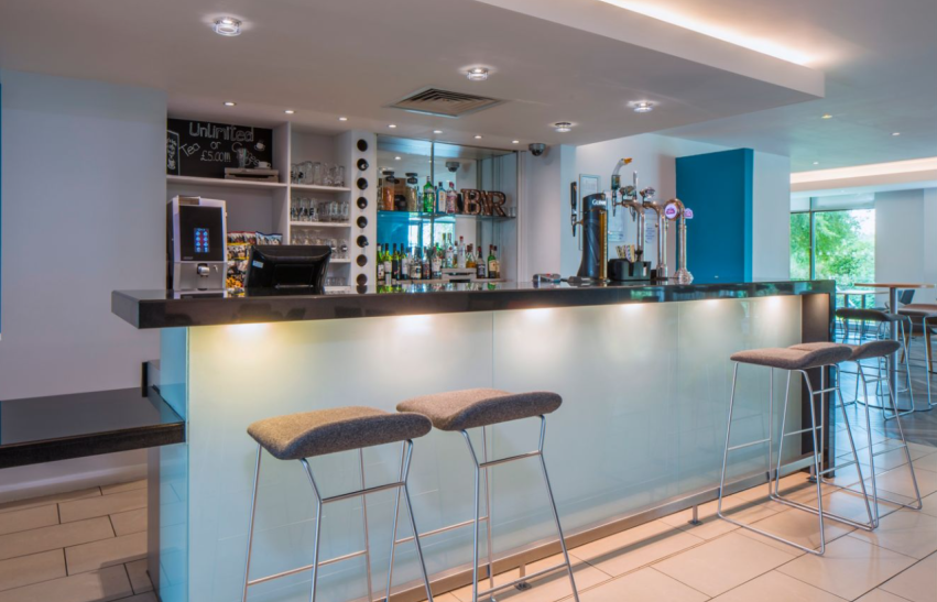 Bar/Lounge
