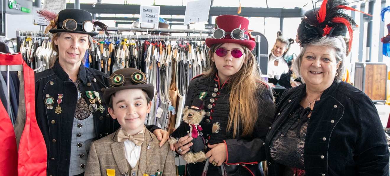 Steampunk DoncasterDoncaster Steampunk Spectacular